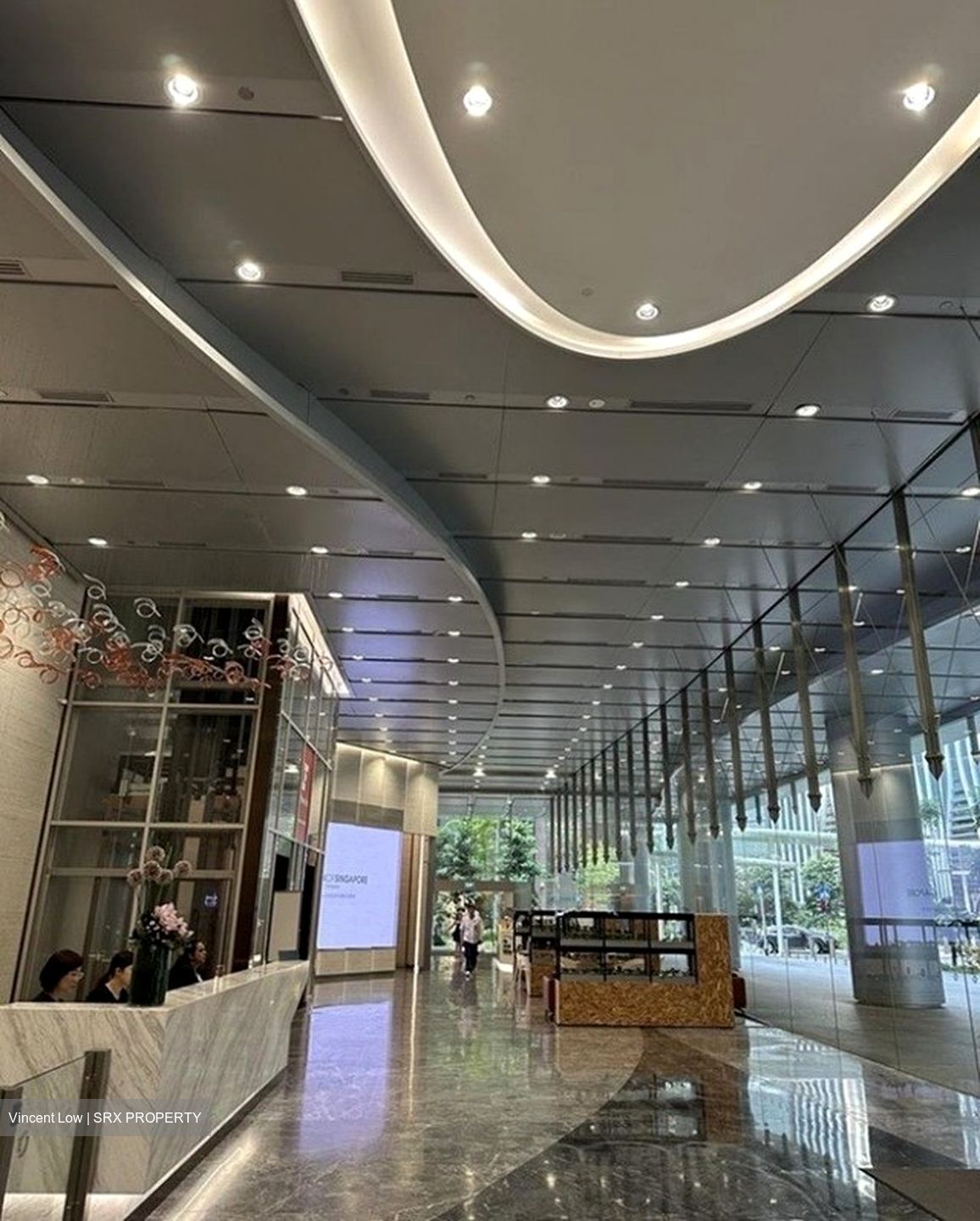 Bank Of Singapore Centre (D1), Office #511977071